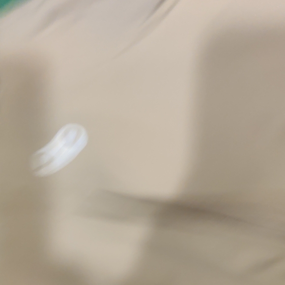 lululemon athletica Beige High-Neck Crop Top - Picture 10 of 12